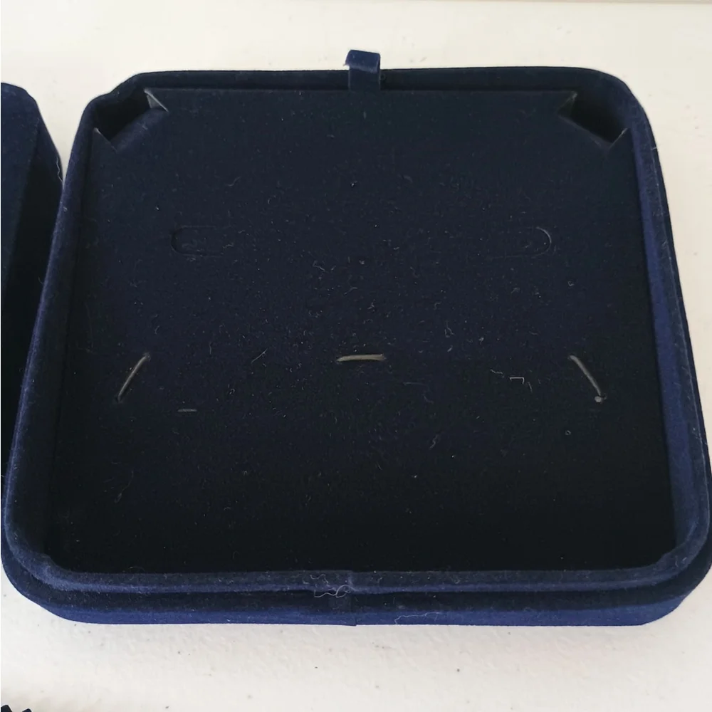 Stauer Blue Velvet Necklace Storage Jewelry Box Carry Case Padded